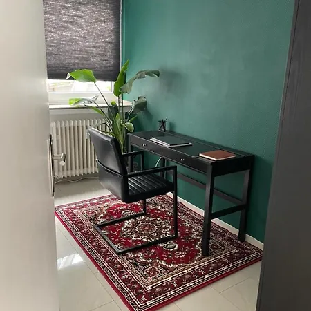 Luxury * Ντίσελντορφ